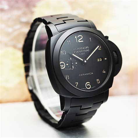 panerai pam 438.